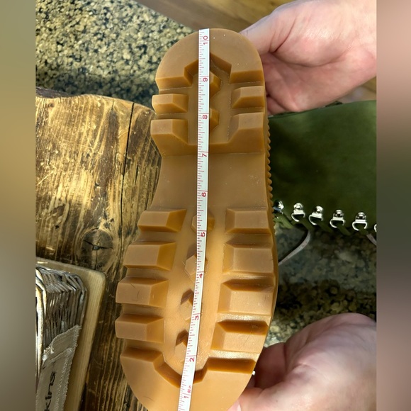 - Jeffrey Campbell Tough Lug Sole Platform Lace Up Tall - Picture 7 of 9